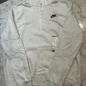 Nike Women’s Light Gray 1/4 Zip Sweatshirt